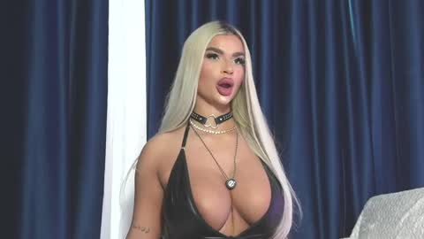 Chrystal online show from May 2026 03:28:01 PM