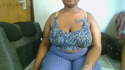 chubby_princess2 online show from October 2025 12:28:01 PM