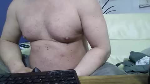 Snapshot of chubbybelly80 chatting on September 2025 02:27:02 AM Corviglia online show from September 2025 02:27:02 AM