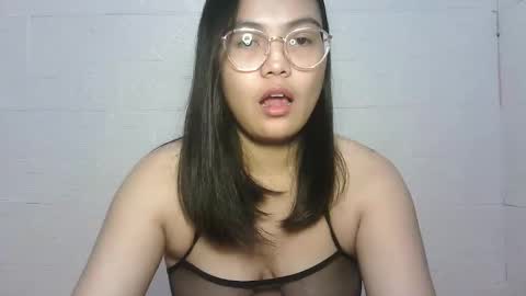 Snapshot of chubbycheeks27 chatting on February 2025 04:25:01 PM chubbycheeks27 online show from February 2025 04:25:01 PM