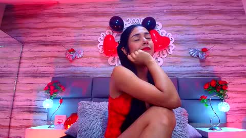 ...   ... online show from February 2025 07:49:01 AM