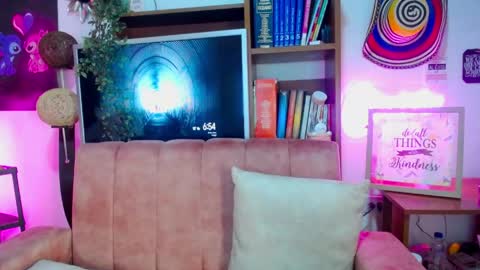 Snapshot of ciaraasweet chatting on May 2026 11:54:02 PM Ciara online show from May 2026 11:54:02 PM