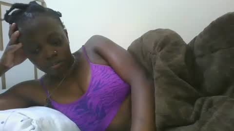 Snapshot of cilia_petite chatting on March 2026 04:26:01 PM cilia petite online show from March 2026 04:26:01 PM