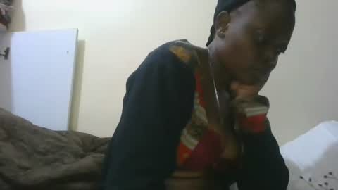 Snapshot of cilia_petite chatting on April 2026 04:10:02 AM cilia petite online show from April 2026 04:10:02 AM