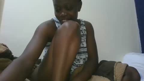 Snapshot of cilia_petite chatting on April 2026 06:58:01 AM cilia petite online show from April 2026 06:58:01 AM