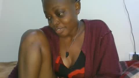 Snapshot of cilia_petite chatting on April 2026 05:33:02 PM cilia petite online show from April 2026 05:33:02 PM