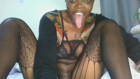 Snapshot of cilia_petite chatting on May 2026 11:29:01 AM cilia petite online show from May 2026 11:29:01 AM