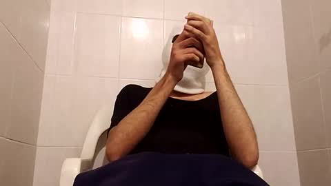 Snapshot of cincopulgadas chatting on December 2024 06:11:02 AM Ernesto online show from December 2024 06:11:02 AM