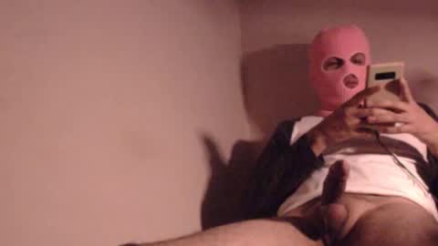 Snapshot of cincopulgadas chatting on February 2025 05:01:01 PM Ernesto online show from February 2025 05:01:01 PM