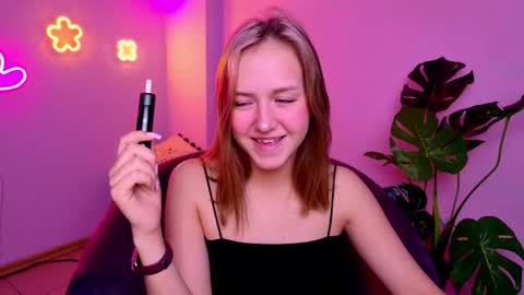 cindylovesmith online show from February 2026 03:51:02 AM