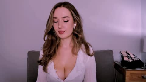 cindyprettywomen online show from July 2026 04:24:01 PM