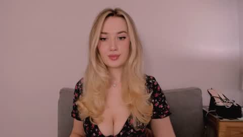cindyprettywomen online show from July 2026 04:32:01 PM