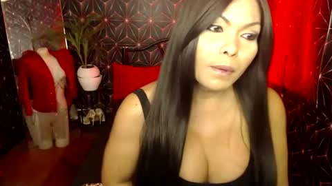 Snapshot of cindyts09 chatting on December 2024 07:43:02 PM Cindy online show from December 2024 07:43:02 PM