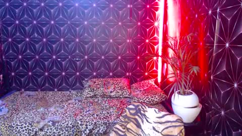 Snapshot of cindyts09 chatting on January 2025 02:19:01 PM Cindy online show from January 2025 02:19:01 PM