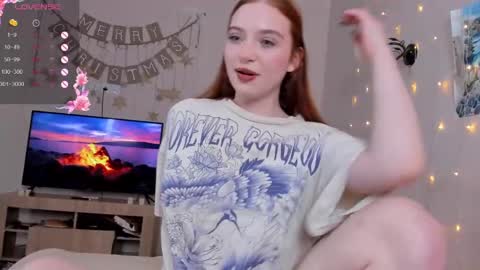 Snapshot of cinnabongirls chatting on December 2024 10:10:02 AM Maddy online show from December 2024 10:10:02 AM