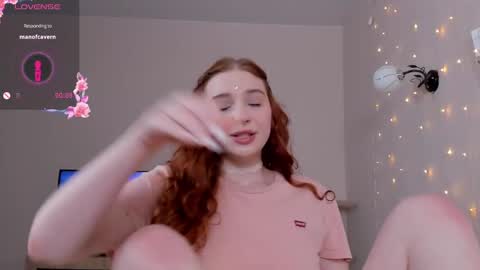 Snapshot of cinnabongirls chatting on January 2025 03:29:02 PM Maddy online show from January 2025 03:29:02 PM