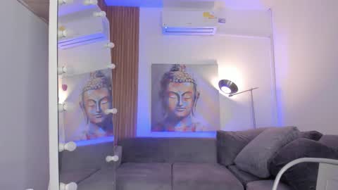 Cintia online show from February 2026 10:58:01 AM