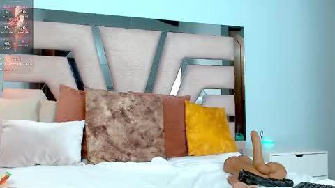 Snapshot of cintia_hills chatting on January 2025 08:29:01 AM Cintia Hills online show from January 2025 08:29:01 AM