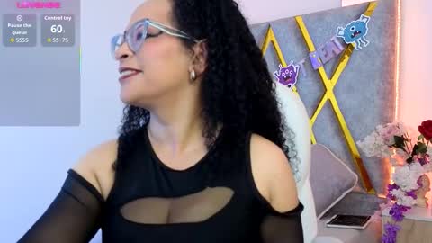 Cintia online show from February 2026 11:03:02 PM