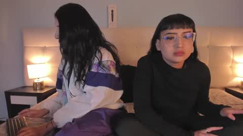 Snapshot of cintya_kors chatting on February 2025 03:08:02 AM Cintya online show from February 2025 03:08:02 AM