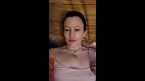Snapshot of circadouxxx chatting on April 2026 11:24:01 PM circadouxxx online show from April 2026 11:24:01 PM