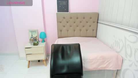 Circe Cherry online show from December 2024 12:43:02 AM