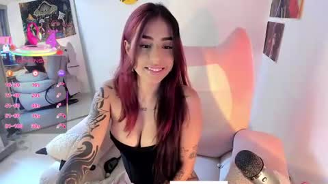 Paulina online show from July 2026 09:32:02 PM