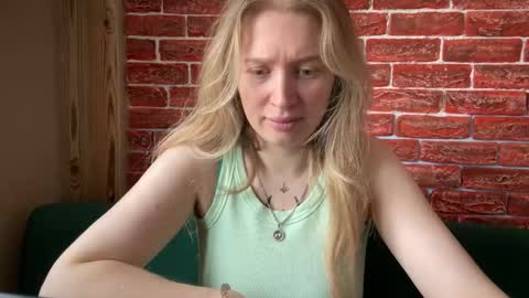 citrusblissss online show from October 2025 02:43:02 AM