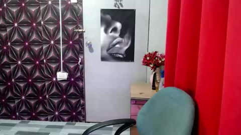 citygirl_squirtx online show from October 2025 06:17:01 PM