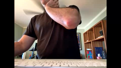 Snapshot of cj3d2 chatting on November 2025 04:29:01 PM Cjd32 online show from November 2025 04:29:01 PM