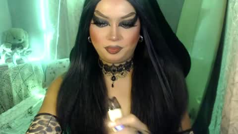 QUEEN CESS online show from June 2026 06:32:02 PM