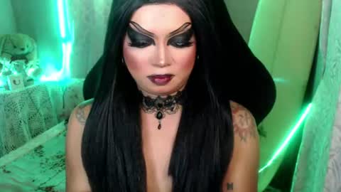 QUEEN CESS online show from June 2026 01:34:02 PM