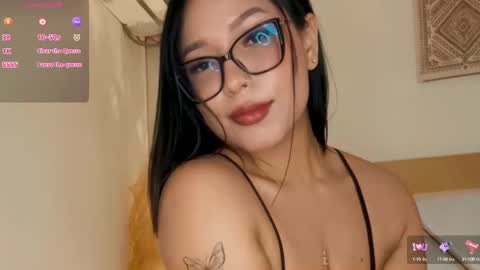 Snapshot of cl4ire chatting on September 2025 02:44:02 AM Claire 3 online show from September 2025 02:44:02 AM