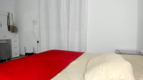 Snapshot of claimom chatting on October 2025 01:47:02 AM Claimom online show from October 2025 01:47:02 AM