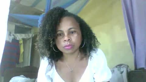 clairette9794 online show from June 2026 03:07:01 AM