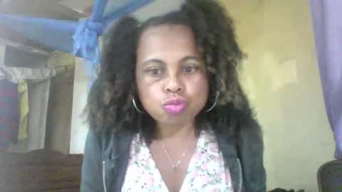 clairette9794 online show from June 2026 07:36:01 PM