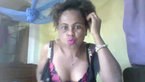 clairette9794 online show from June 2026 07:14:02 PM