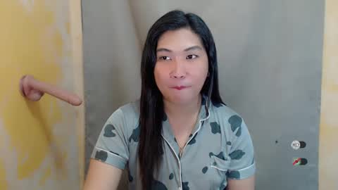 CLAIRE online show from December 2024 03:54:02 PM