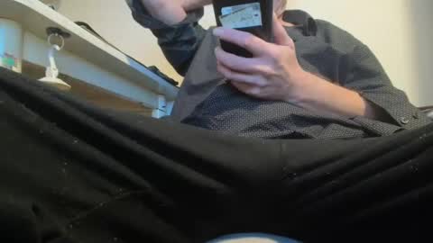 Snapshot of clamk454 chatting on January 2025 07:11:01 AM clamk454 online show from January 2025 07:11:01 AM