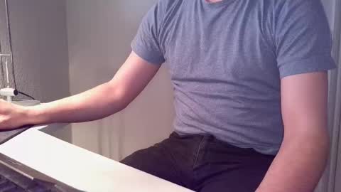 Snapshot of clamshive7 chatting on March 2026 01:08:01 PM clamshive7 online show from March 2026 01:08:01 PM