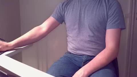 Snapshot of clamshive7 chatting on March 2026 07:31:01 PM clamshive7 online show from March 2026 07:31:01 PM