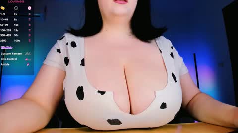 Snapshot of clara4love chatting on December 2024 12:51:02 AM Clara online show from December 2024 12:51:02 AM