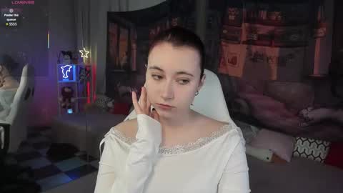 Snapshot of clarabenson chatting on October 2025 10:14:02 PM clarabenson online show from October 2025 10:14:02 PM