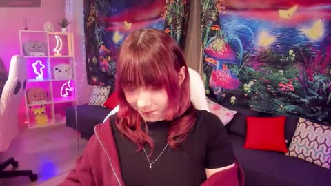 Snapshot of clarabenson chatting on November 2025 07:24:01 PM clarabenson online show from November 2025 07:24:01 PM