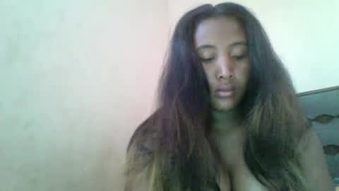 Clarah0123 online show from December 2024 07:27:02 AM