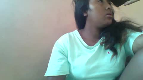 Clarah0123 online show from January 2025 12:02:01 PM