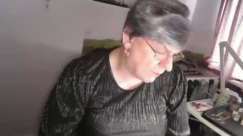 Snapshot of clarem chatting on March 2026 11:28:02 AM clare nylons online show from March 2026 11:28:02 AM