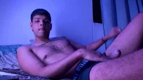 Snapshot of clarentz_baileys chatting on December 2025 09:07:01 AM Clarentz bby online show from December 2025 09:07:01 AM