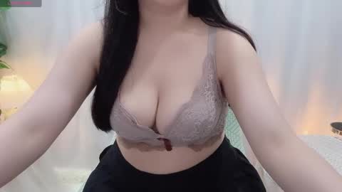 Clari online show from March 2026 01:10:01 AM