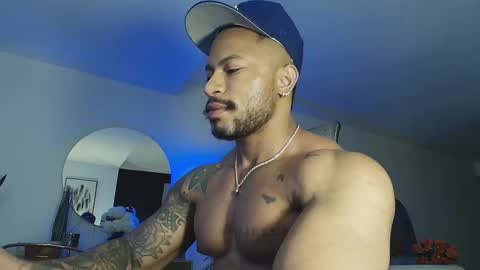 Snapshot of clark_strong chatting on November 2025 08:52:02 PM clark_strong online show from November 2025 08:52:02 PM